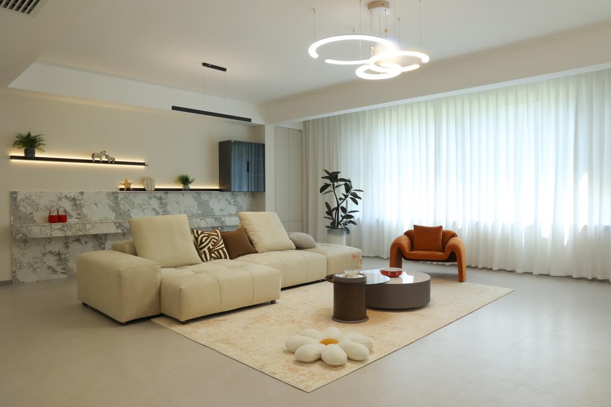 實(shí)景 | 這屆年輕人究竟有多會(huì)??？131㎡現(xiàn)代風(fēng)婚房，審美+功能雙雙在線！